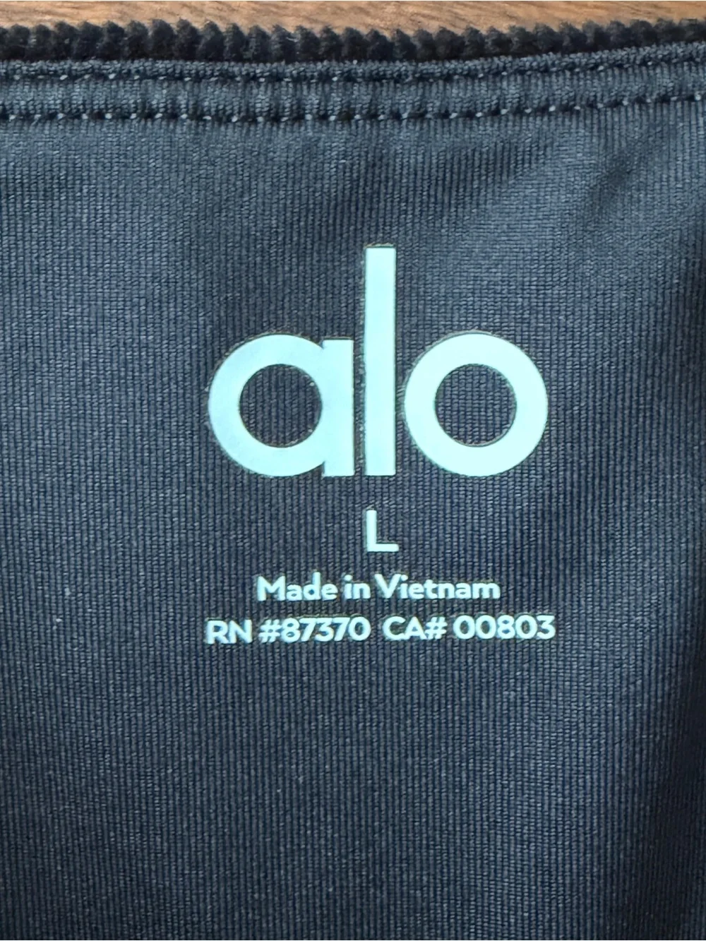 Alo Yoga‎ Black Micro Corduroy Winter Break Bra